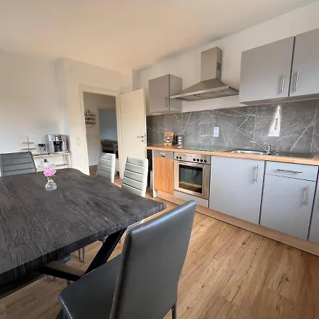 Traumhafte 3 Mit Balkon