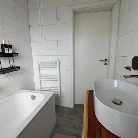 Traumhafte 3 Mit Balkon Appartement